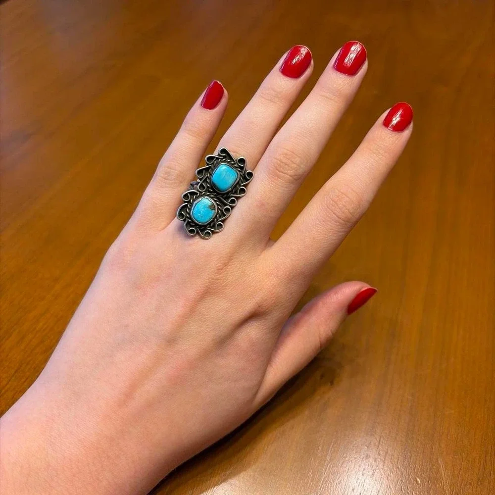 Vintage Sterling Silver and Turquoise Ring